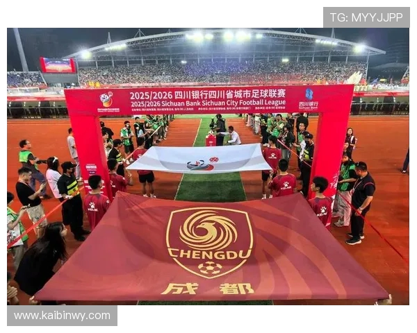 成都足球队整体压制战术解析与实战应用探讨