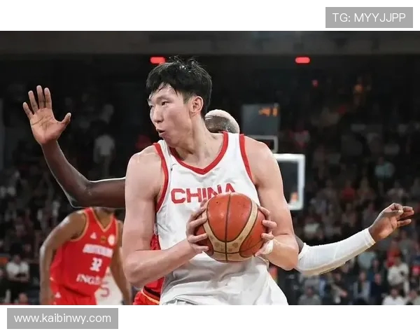 周琦在国际篮球舞台上的崛起与挑战分析